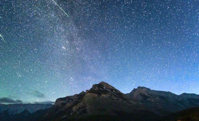 Northern lights step aside, shooting stars to steal the show